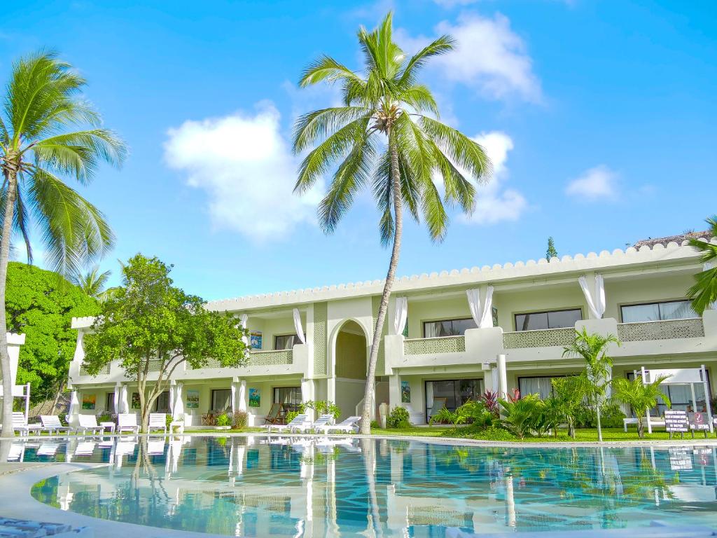 Tour Destination Image